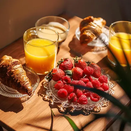 Sunset 12 Apartment *