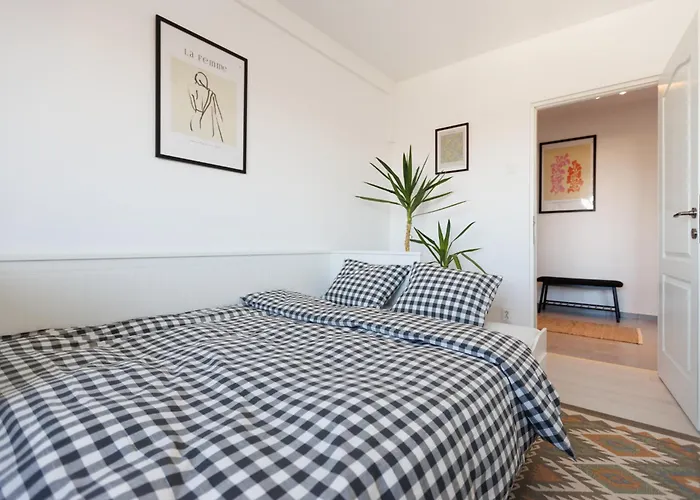 Apartament Sunset 12 Bucureşti